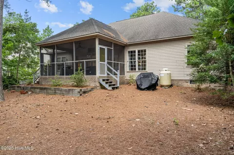 143 Longleaf Dr, West End, NC 27376 photo 43