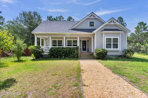 2000 Jamesville Ln, Southport, NC 28461