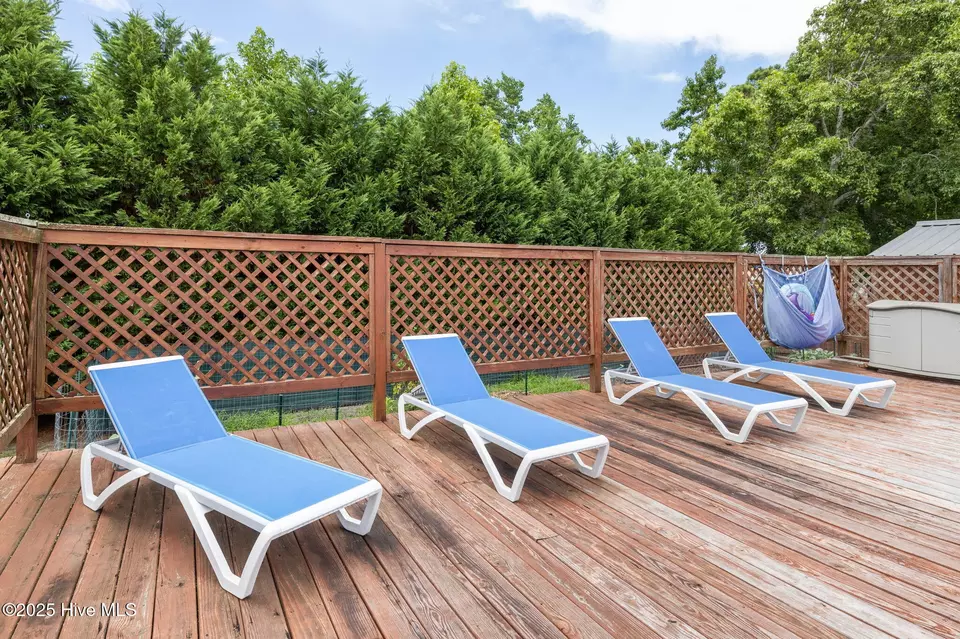 Exterior - 1815 Paulette Rd, Morehead City, NC 28557 photo 7 of 8