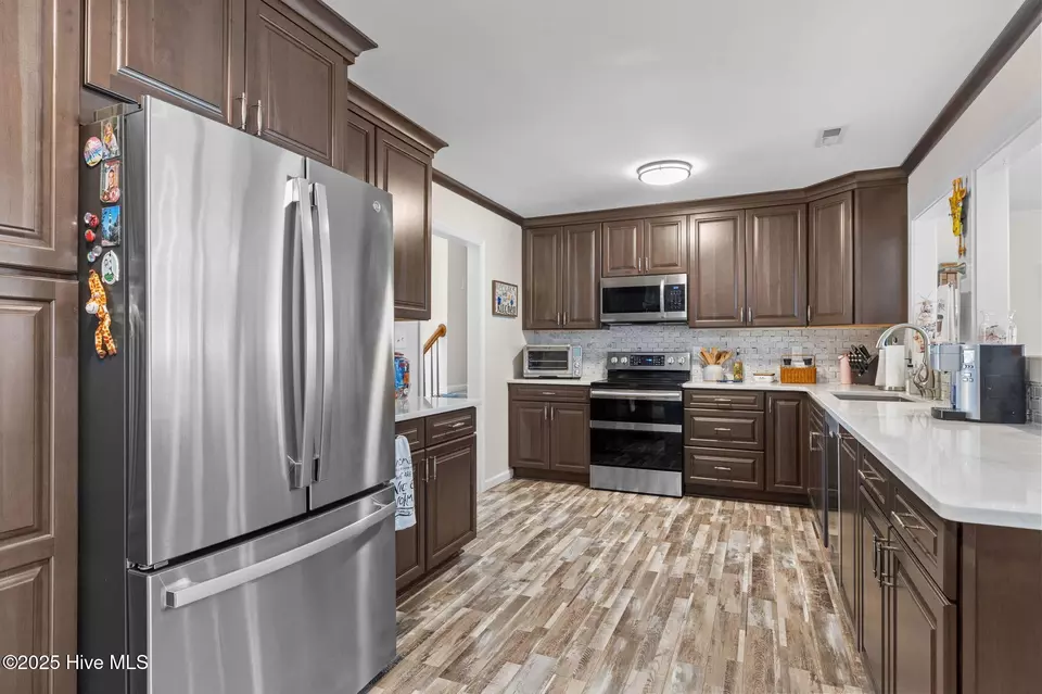 Kitchen - 1815 Paulette Rd, Morehead City, NC 28557 photo 2 of 7