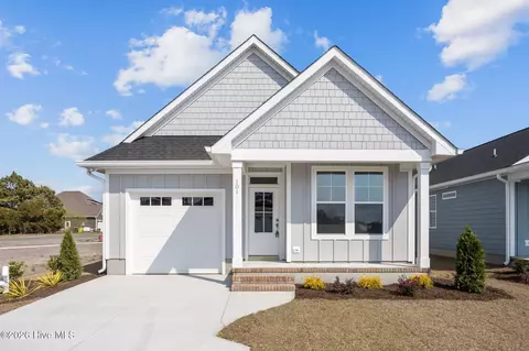 101 Golden Finch Dr, Beaufort, NC 28516