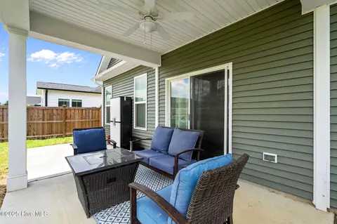 Exterior - 3990 Eclipse Ave, Leland, NC 28451 photo 2 of 3