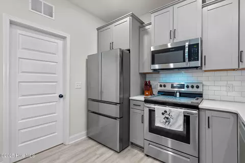 Kitchen - 3990 Eclipse Ave, Leland, NC 28451 photo 2 of 4