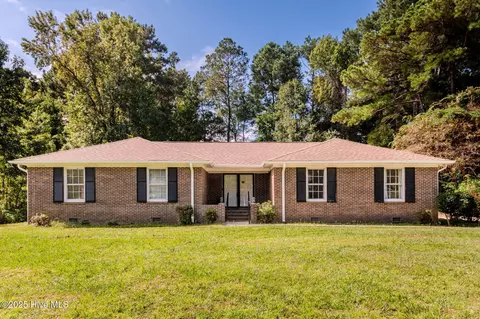406 Lansdowne Rd, Wilmington, NC 28409