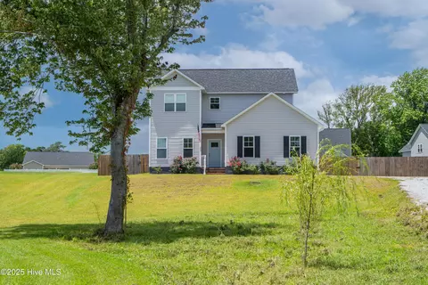 Exterior - 207 Baker Rd, Hubert, NC 28539 photo 7 of 7