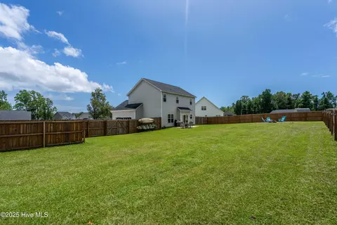 Exterior - 207 Baker Rd, Hubert, NC 28539 photo 3 of 7