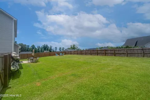 Exterior - 207 Baker Rd, Hubert, NC 28539 photo 4 of 7