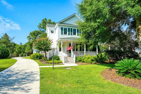 5122 Fernwood Dr, Southport, NC 28461