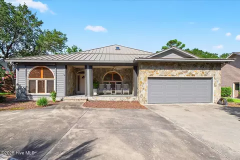 1021 Captain Adkins Dr SE, Southport, NC 28461
