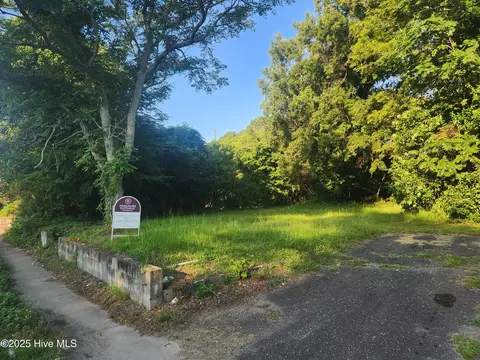 1005 S Slocumb St, Goldsboro, NC 27530