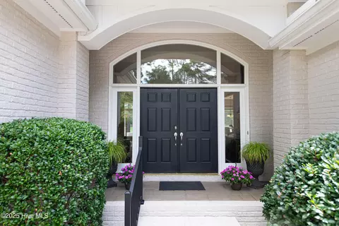 Entry Way - 18 Glenbarr Ct, Pinehurst, NC 28374 photo 1 of 4