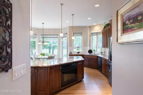 Kitchen - 18 Glenbarr Ct, Pinehurst, NC 28374 photo 6 of 6