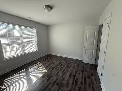 Bedroom - 725 W Baltimore Ave, Pinebluff, NC 28373 photo 4 of 6