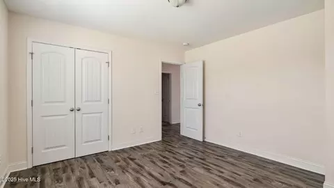 Bedroom - 725 W Baltimore Ave, Pinebluff, NC 28373 photo 3 of 6