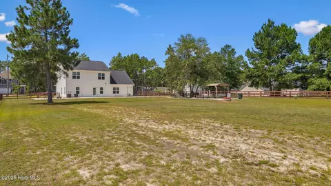 Exterior - 725 W Baltimore Ave, Pinebluff, NC 28373 photo 7 of 7