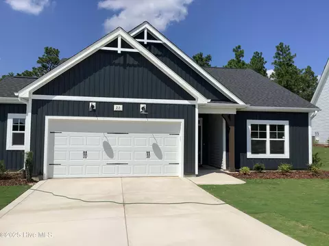 213 Rough Ridge Trl #14, Aberdeen, NC 28315