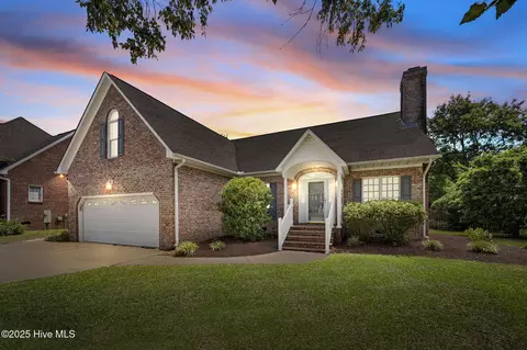 3313 Edwards Ct, Greenville, NC 27858