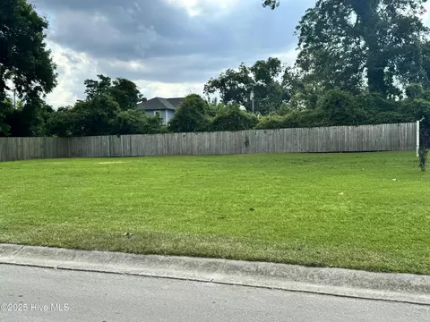 805 Pavie Ave, New Bern, NC 28562