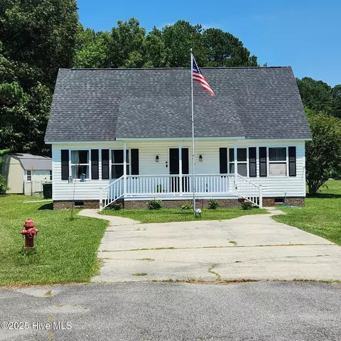 612 Felton Pl, Rich Square, NC 27869