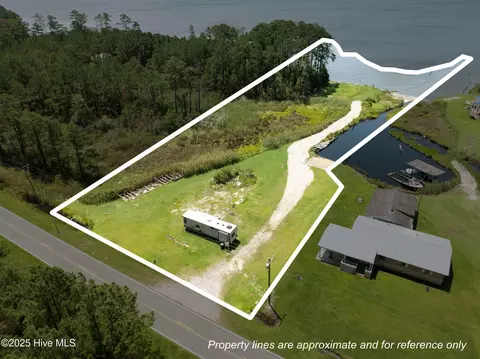 287 Old Pamlico Beach Rd W, Belhaven, NC 27810