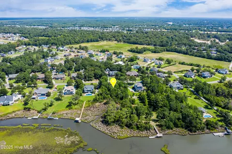 Tr 9 W Windward Landing Place, Hampstead, NC 28443