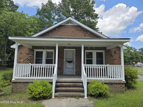 200 Martin St, Williamston, NC 27892