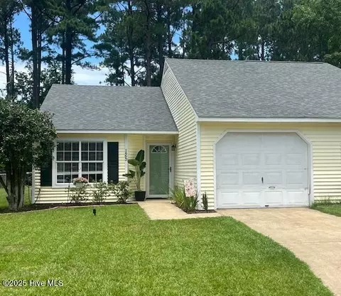 125 Village Ct, Havelock, NC 28532