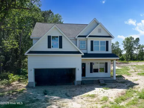 358 Hardison Rd, Holly Ridge, NC 28445