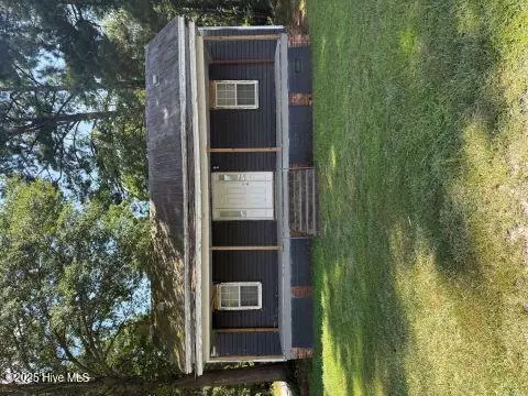 514 E 8th St, Scotland Neck, NC 27874