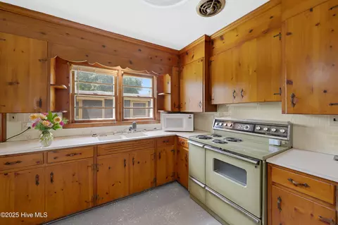 107 E Main St, Hamilton, NC 27840 photo 19