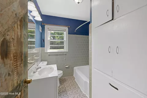 107 E Main St, Hamilton, NC 27840 photo 26