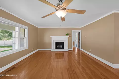 107 E Main St, Hamilton, NC 27840 photo 12