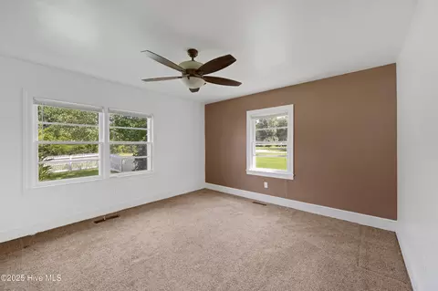 107 E Main St, Hamilton, NC 27840 photo 27