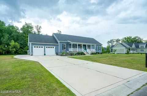 321 Levies Lndg SW, Supply, NC 28462