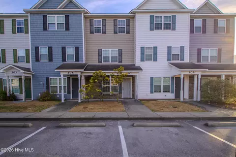 307 Caldwell Loop, Jacksonville, NC 28546