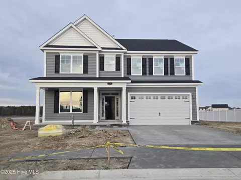 210 Arbormoor Ln, Moyock, NC 27958