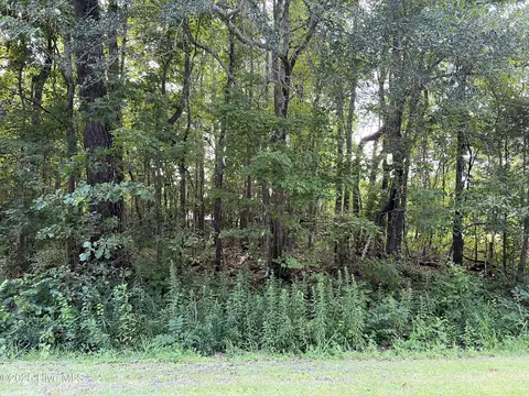 104 Colony Dr, Edenton, NC 27932