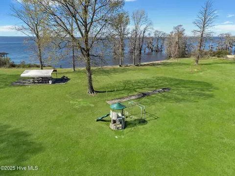 213 Colony Dr, Edenton, NC 27932 photo 2