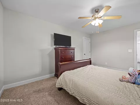 Bedroom - 100 Abaco Dr E, Cedar Point, NC 28584 photo 4 of 6