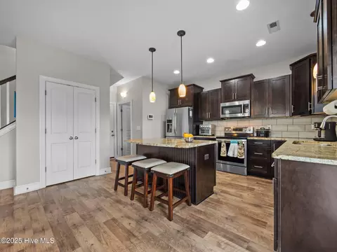 Kitchen - 100 Abaco Dr E, Cedar Point, NC 28584 photo 2 of 5