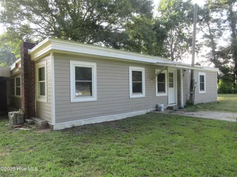 182 Will Poyner Ln, Barco, NC 27917