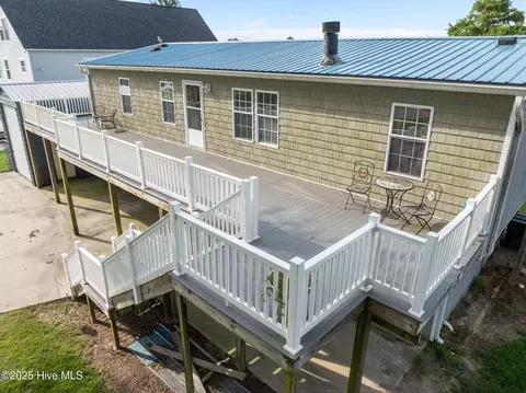 Exterior - 86 Blackbird Ln, Chocowinity, NC 27817 photo 1 of 10