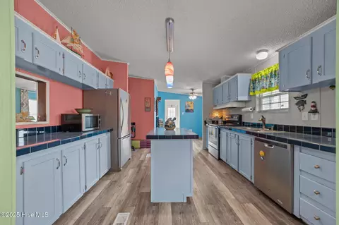 Kitchen - 86 Blackbird Ln, Chocowinity, NC 27817 photo 1 of 5