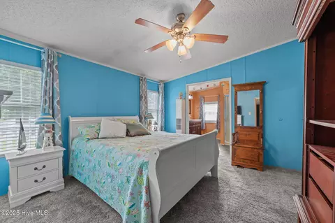Bedroom - 86 Blackbird Ln, Chocowinity, NC 27817 photo 1 of 7