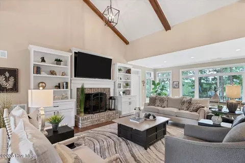 Living - 3 Riverside Ct, Pinehurst, NC 28374 photo 1 of 4