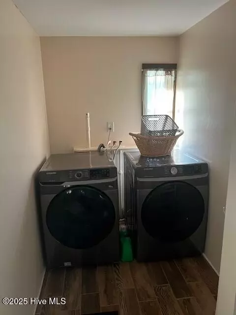 112 Live Oak St, Gloucester, NC 28528 photo 8