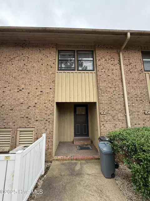 7 Foxfire Blvd #105&106, Foxfire Village, NC 27281