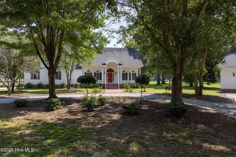 132 Lake Wood Dr, Edenton, NC 27932