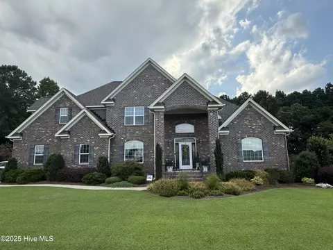 101 Waverly Dr, Goldsboro, NC 27530