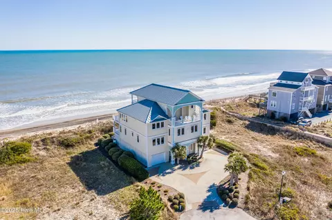 158 Oceanview Ln, North Topsail Beach, NC 28460